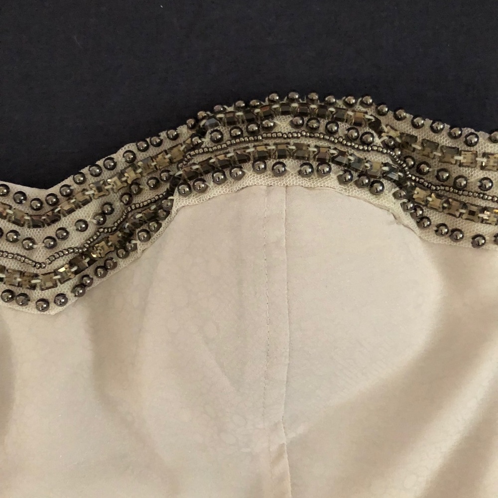 Guess - Picture 4 of 6